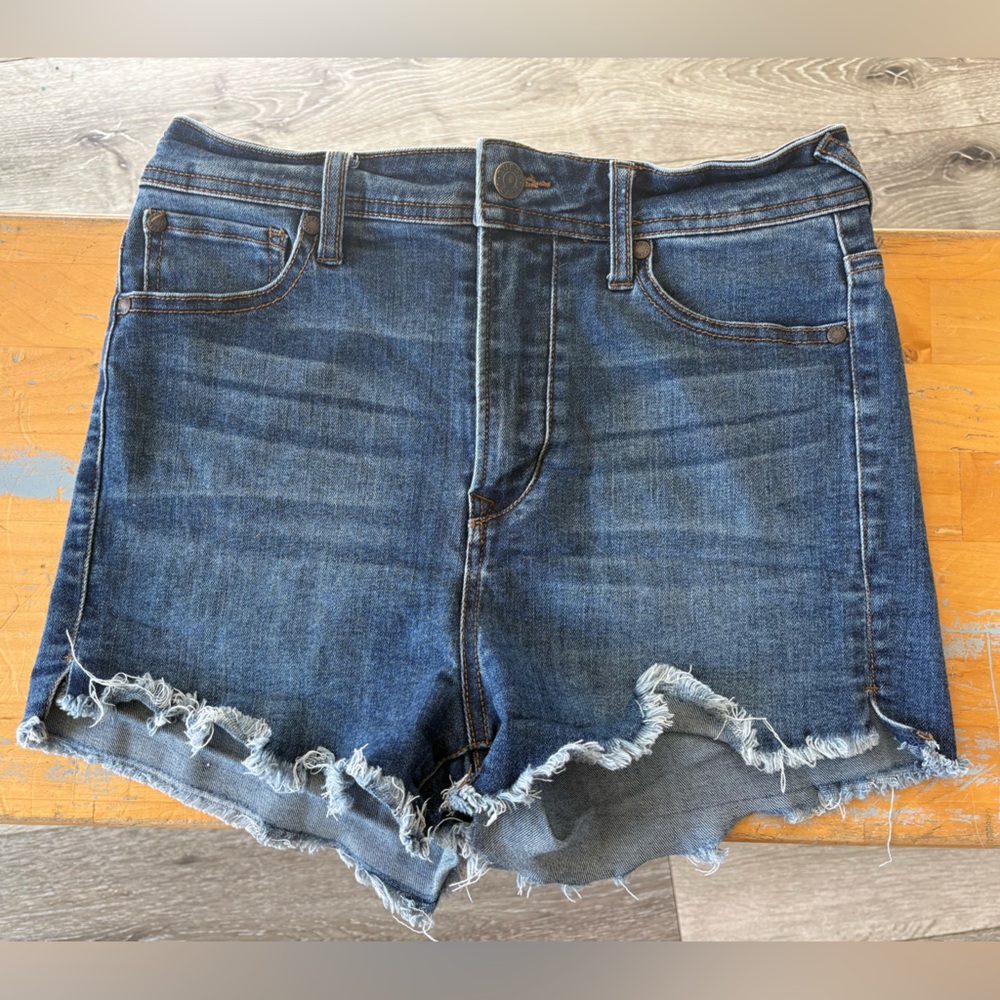 Women’s Guess Denim Frayed Hem High-Rise Shorts